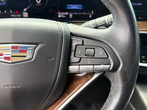Used 2021 Cadillac Escalade Sport Platinum w/ LPO, ONYX Package AWD/4WD image 17