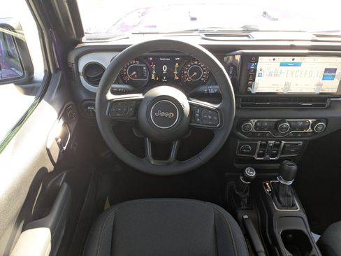 New 2026 Jeep Gladiator Sport image 14