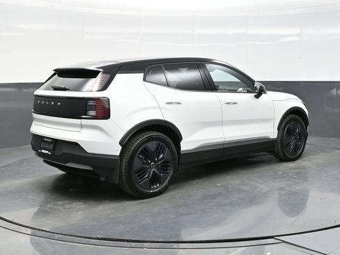 New 2026 Volvo EX30 Cross Country Ultra w/ Protection Package Premier AWD/4WD image 7