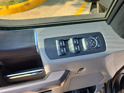 Used 2019 Ford F150 XLT w/ Equipment Group 301A Mid image 10