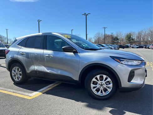 Certified 2023 Ford Escape Active image 4