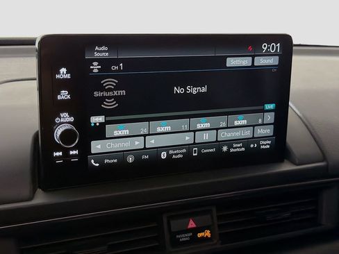 Used 2023 Honda Pilot TrailSport image 19