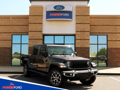 Used 2024 Jeep Gladiator Sport