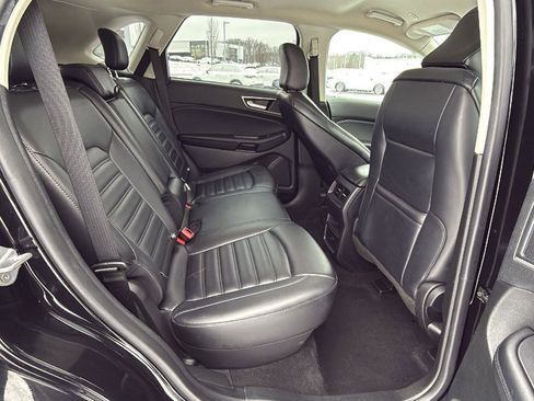 Used 2023 Ford Edge SEL image 20