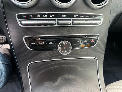Used 2015 Mercedes-Benz C 300 4MATIC Sedan image 23