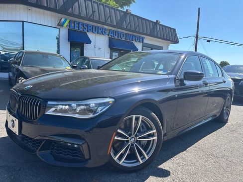 Used 2017 BMW 750i xDrive AWD/4WD image 2