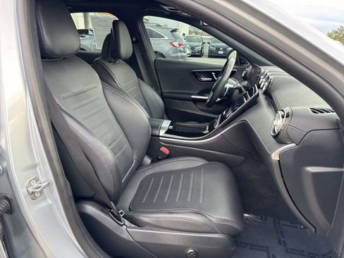 Used 2025 Mercedes-Benz C 300 4MATIC Sedan image 10