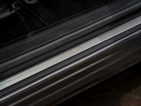 Used 2022 Genesis GV70 3.5T Sport w/ Sport Advanced Package image 36