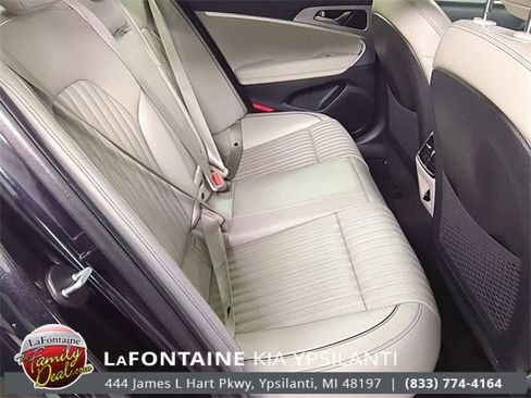 Used 2020 Genesis G70 3.3T image 30