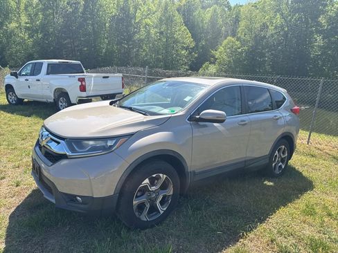 Used 2017 Honda CR-V EX image 3