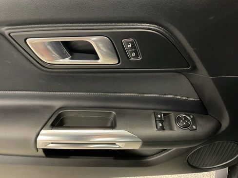 Used 2020 Ford Mustang GT image 10