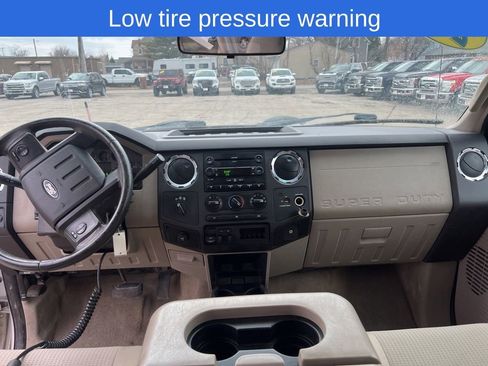 Used 2008 Ford F250 XLT AWD/4WD image 9