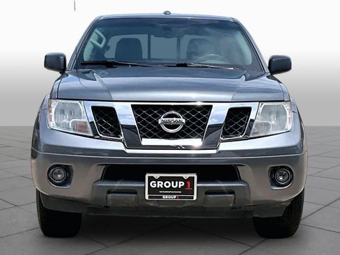 Used 2018 Nissan Frontier SV w/ Value Truck Package RWD image 3