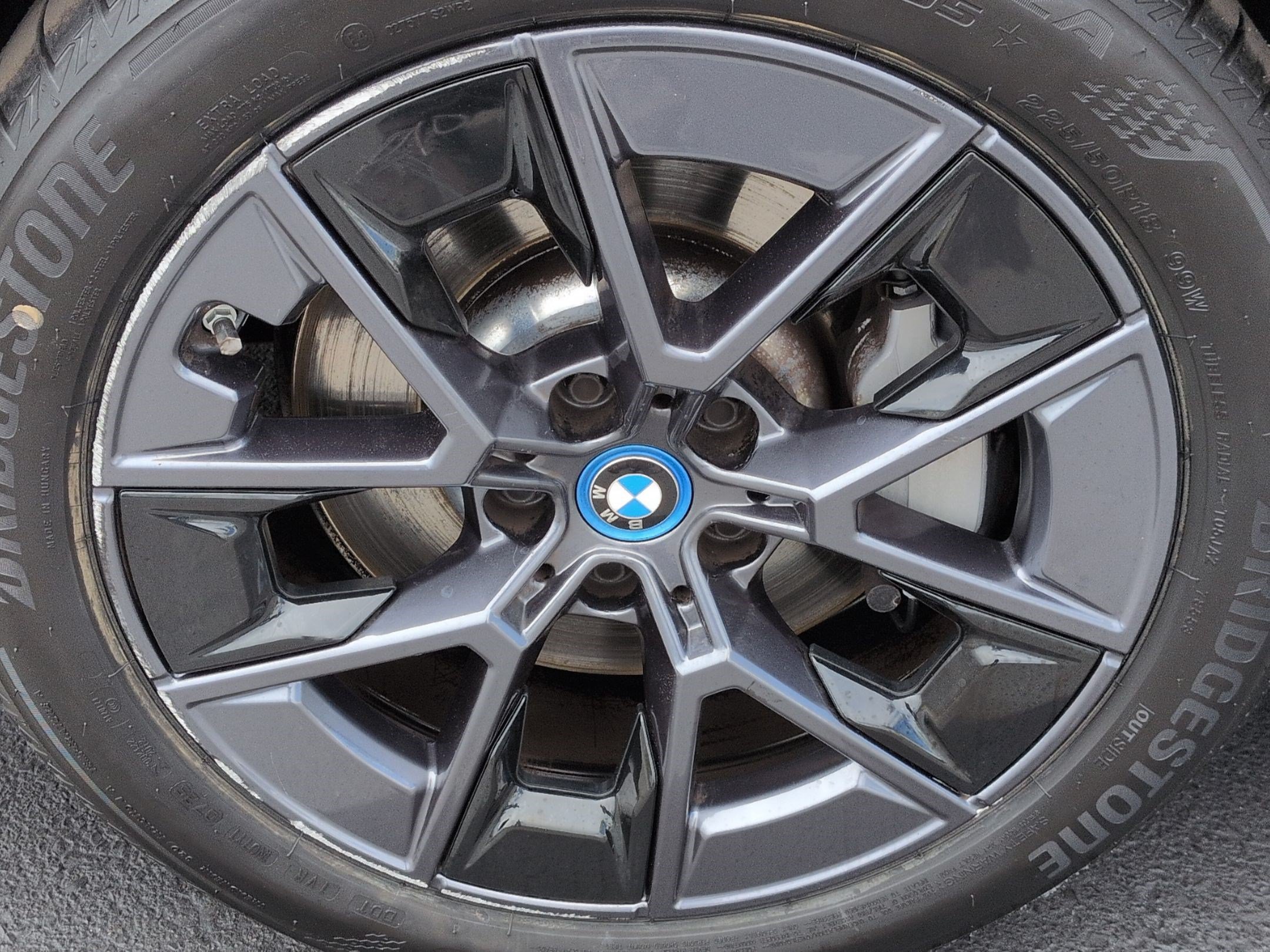 Used 2023 BMW i4 eDrive35 RWD image 13