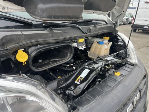 Used 2024 RAM ProMaster 2500 FWD image 28