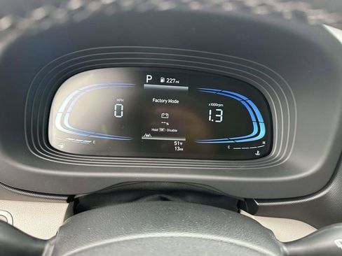 New 2026 Hyundai Venue SEL FWD image 24