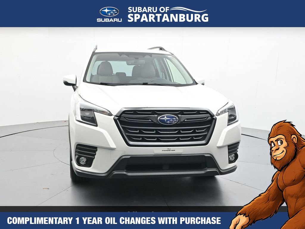 Used 2024 Subaru Forester Limited AWD/4WD image 2