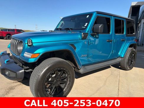 Used 2024 Jeep Wrangler Unlimited w/ Convenience Group AWD/4WD image 25