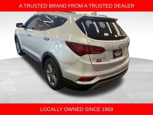 Used 2017 Hyundai Santa Fe Sport image 3
