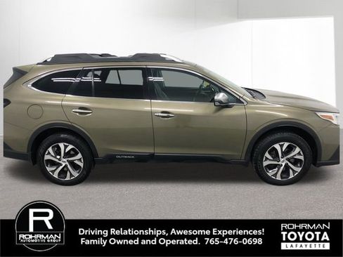 Used 2020 Subaru Outback Touring AWD/4WD image 7