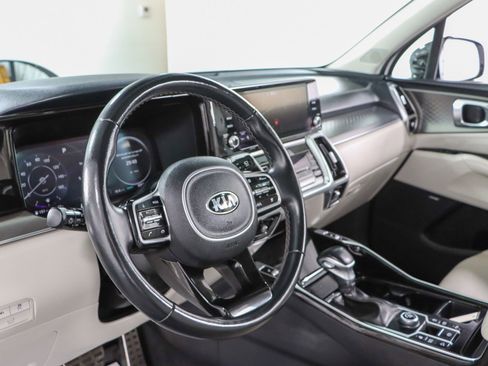Used 2021 Kia Sorento SX image 24
