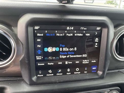 Used 2023 Jeep Wrangler Unlimited Sahara w/ Cold Weather Group AWD/4WD image 17
