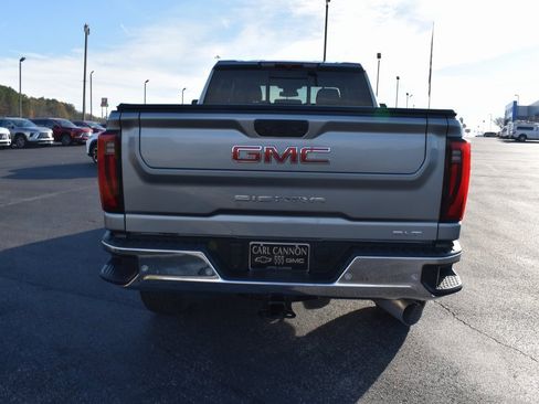 Used 2025 GMC Sierra 2500 SLT w/ SLT Premium Package image 4