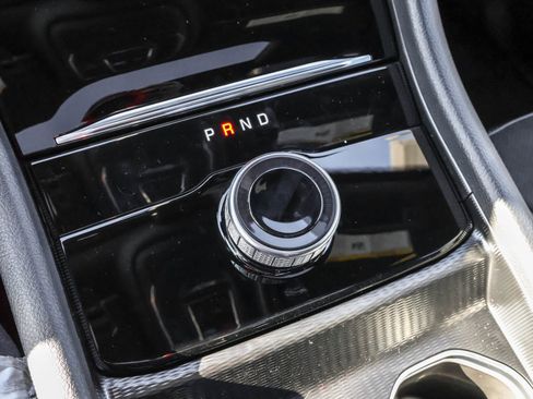 New 2025 Jeep Grand Cherokee L Altitude image 21