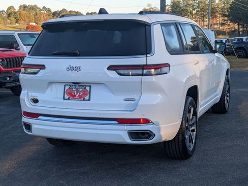 New 2025 Jeep Grand Cherokee L Overland w/ Luxury Tech Group IV image 7