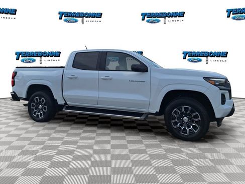 Used 2023 Chevrolet Colorado LT w/ LT Convenience Package III RWD image 3