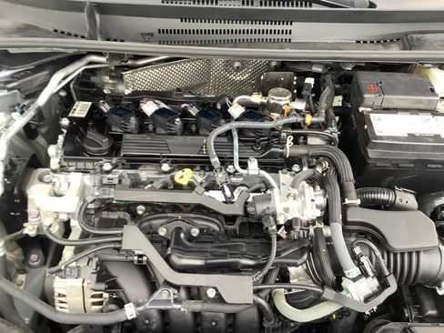 Used 2024 Toyota Corolla LE FWD image 9