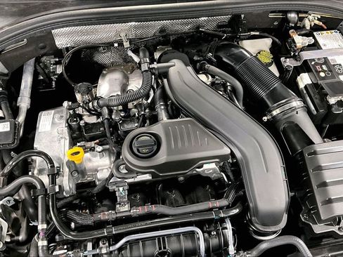 Used 2025 Volkswagen Jetta SEL image 41