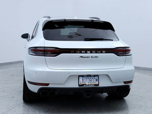 Used 2020 Porsche Macan Turbo image 4