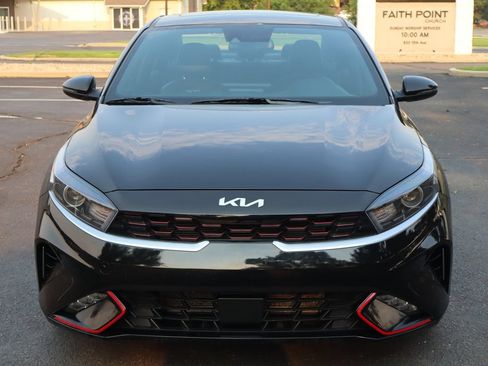 Used 2024 Kia Forte GT-Line w/ GT-Line Premium Package FWD image 12
