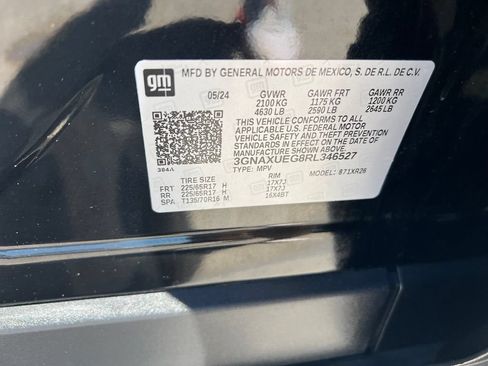 Used 2024 Chevrolet Equinox LT AWD/4WD image 16