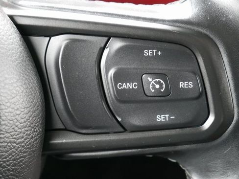 Used 2021 Jeep Wrangler Unlimited Sport image 23