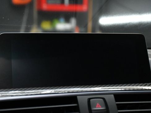 Used 2016 BMW M4 Coupe w/ Executive Package RWD image 30
