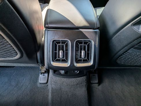 Used 2023 Kia Sorento S image 28