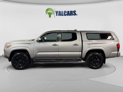 Used 2019 Toyota Tacoma SR w/ SR Convenience Package AWD/4WD image 2
