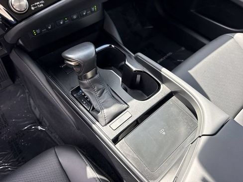 Certified 2024 Lexus ES 350 w/ Premium Package FWD image 21