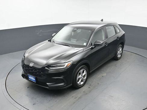 Certified 2024 Honda HR-V LX image 38