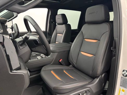 New 2026 GMC Sierra 2500 AT4 w/ AT4 Premium Plus Package image 19