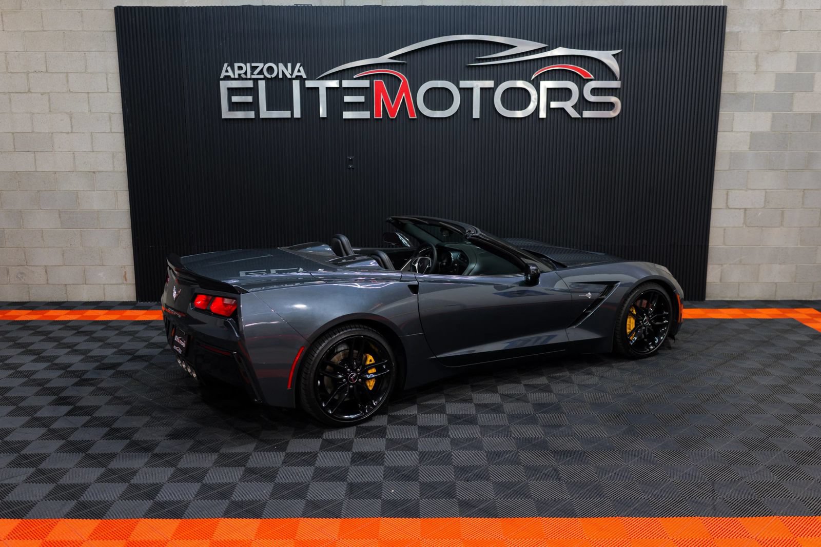 Used 2014 Chevrolet Corvette Stingray Convertible w/ 3LT Preferred Equipment Group RWD image 31