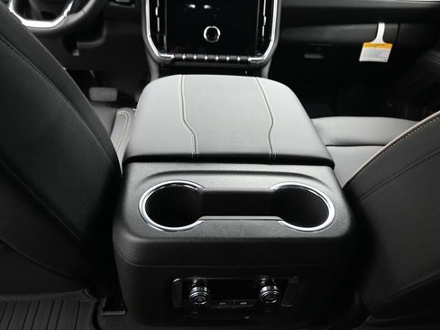 New 2026 GMC Yukon Elevation image 23