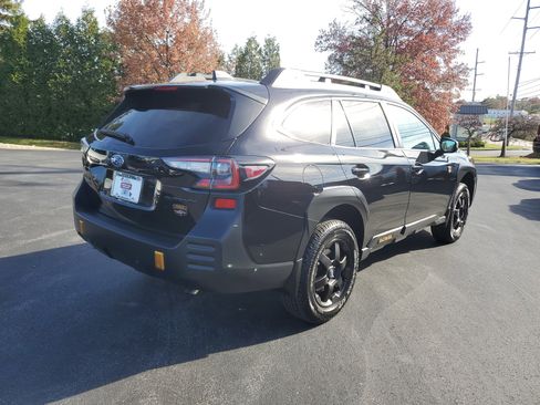 Certified 2025 Subaru Outback Wilderness image 3