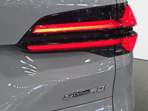 Certified 2024 BMW X5 sDrive40i w/ Executive Package RWD image 27