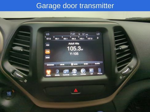 Used 2015 Jeep Cherokee Limited AWD/4WD image 15