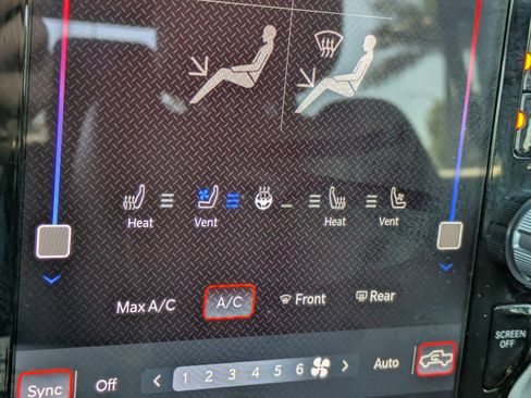 Used 2022 RAM 2500 Laramie image 26