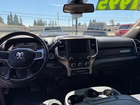 Used 2022 RAM 3500 Laramie AWD/4WD image 14