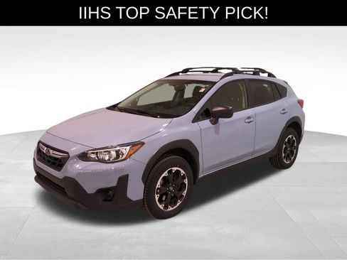 Certified 2023 Subaru Crosstrek 2.0i image 9
